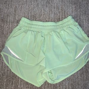 extremely rare lululemon hotty hot shorts 2
